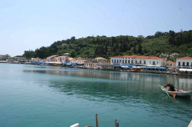 ΤΩΡΑ: Τρόμος στο Κατάκολο μετά από ένοπλη ληστεία