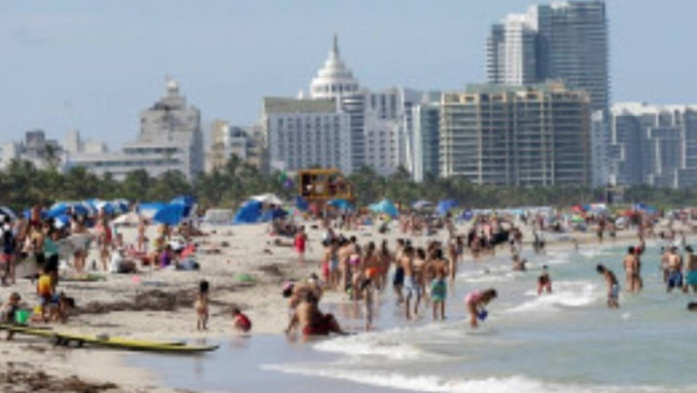 Τελειώνει η άμμος στην παραλία της νότια Φλόριντα