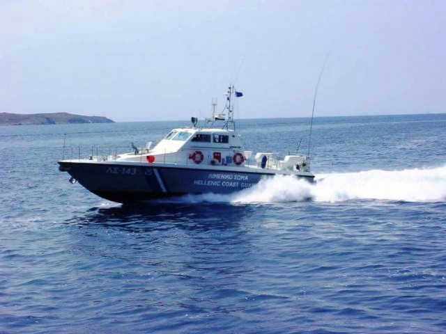 Μεταφορά σωτηρίας για 24χρονη από την Τήνο