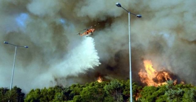 Σε ύφεση η φωτιά στην Λιβαδειά