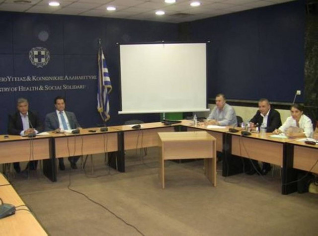 Σε εξέλιξη η συνάντηση του ΙΣΑ με τον υπουργό Υγείας