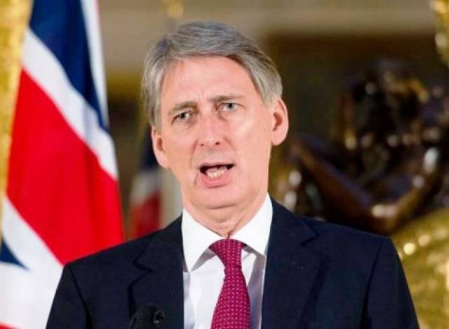 Ανακοινώθηκε η αποχή της Βρετανίας σε επίθεση εναντίον της Συρίας