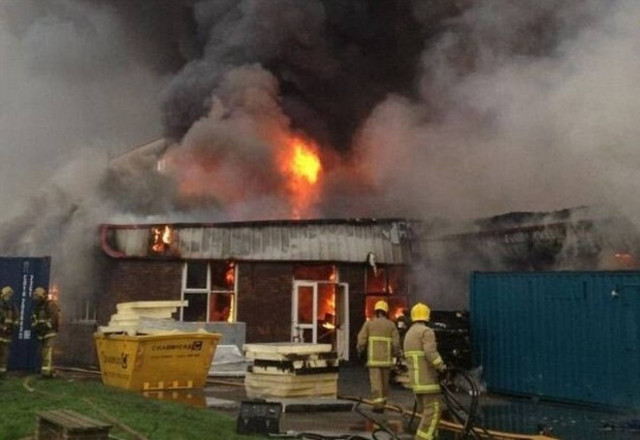 Μαθητές έκαψαν το σχολείο τους δύο μέρες πριν την έναρξη της χρονιάς