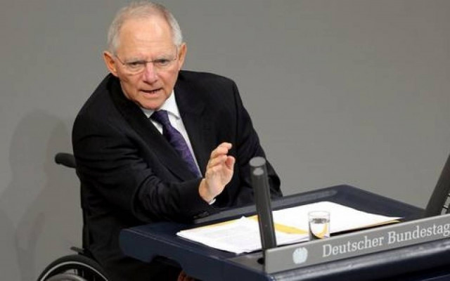 «Τρύπα» 4,5 δισ. βλέπει ο Σόιμπλε στο ελληνικό πρόγραμμα