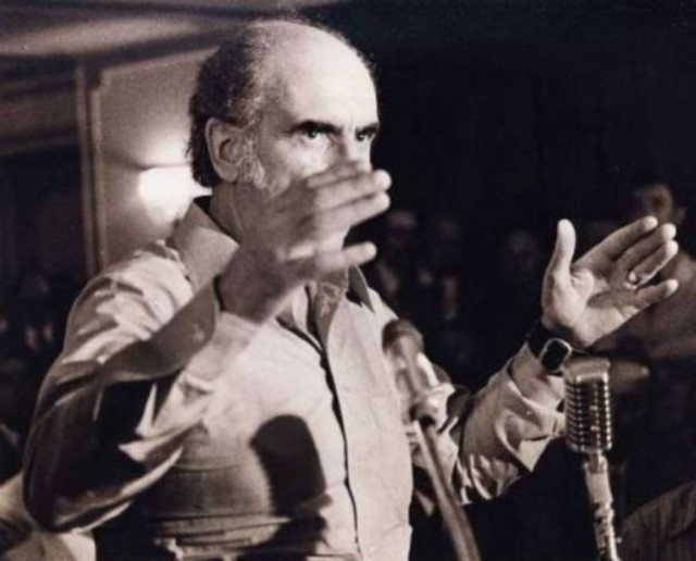 Όταν ο Ανδρέας ίδρυσε το ΠΑΣΟΚ (Φωτό και Βίντεο)