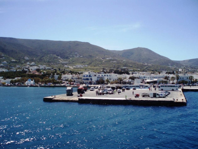 Μεταφορά σωτηρίας για 70χρονο από την Πάρο