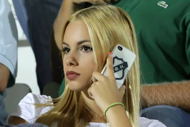 ΔΕΙΤΕ: Αυτή είναι η πιο ωραία οπαδός στην Ελλάδα