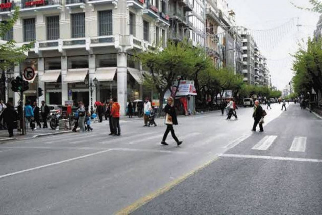 Σχεδόν ... ποτέ την Κυριακή για 6 στα 10 καταστήματα στην Τσιμισκή