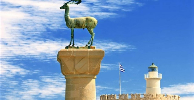 Μεγάλη αύξηση στην τουριστική κίνηση στη Ρόδο με «άρωμα» Ρωσίας