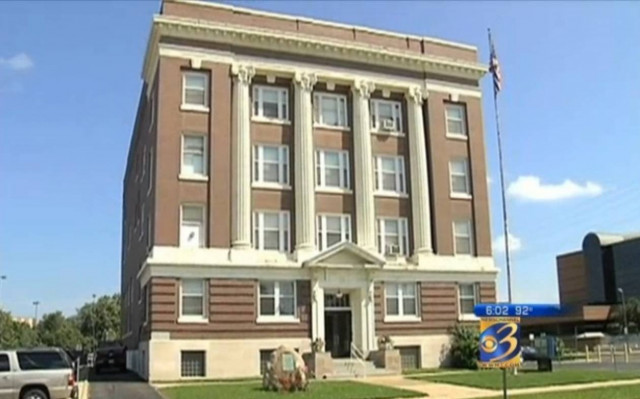 ΣΟΚ: Σεξουαλικά όργια σε Μασονικό ναό αποκάλυψε αστυνομική επιδρομή