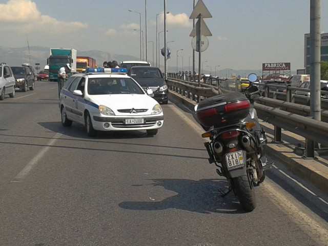 ΕΚΤΑΚΤΟ: Τροχαίο στην Εθνική – Απίστευτο μποτιλιάρισμα (pics)