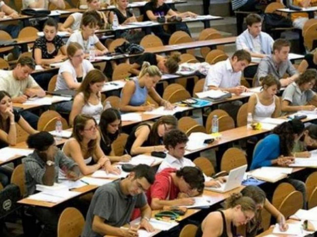 Το γράμμα του φοιτητή προς τους γονείς του...