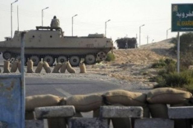 Δεκάδες νεκροί από επίθεση του στρατού στο Σινά