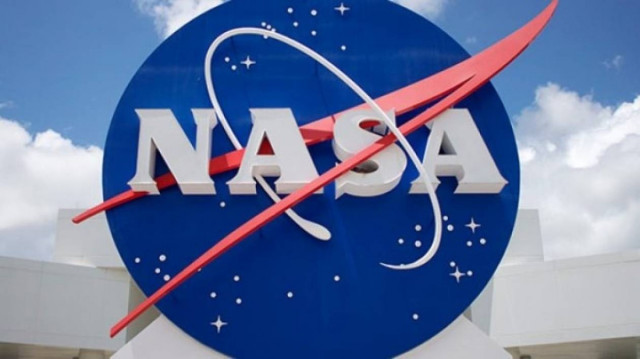 Η NASA πάει στη Σελήνη