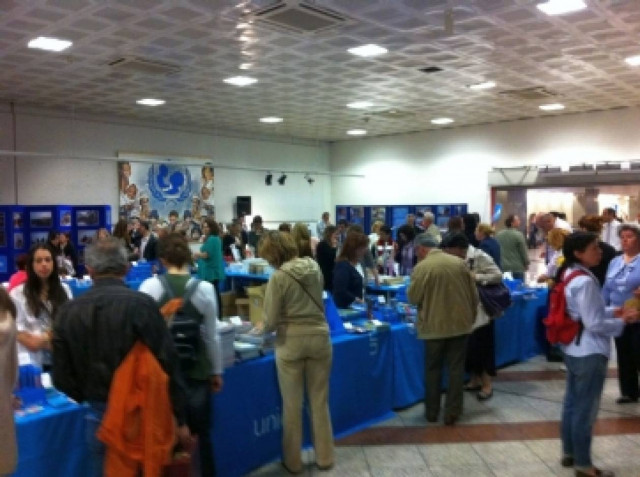 UNICEF: Ολοκληρώνεται σήμερα το Bazaar στο Σύνταγμα