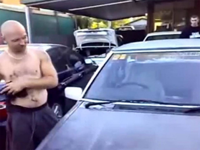 Βίντεο: Η βλακεία όντως δεν έχει όρια