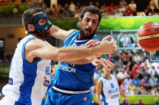 Νίκη πρωτιάς η Ιταλία, φρέναρε την Ελλάδα (photos)