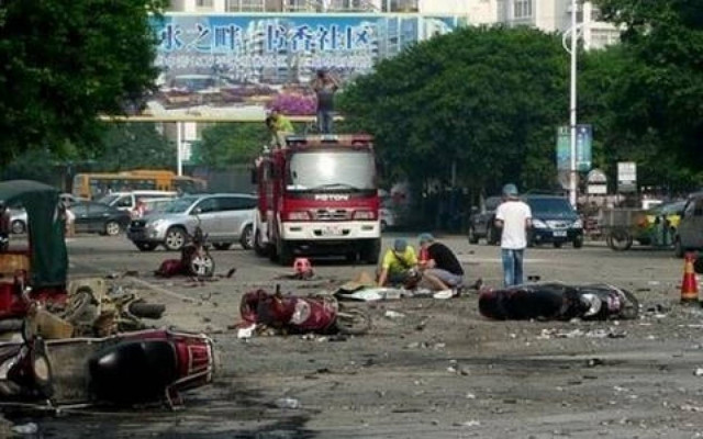 Κίνα: 2 νεκροί και 44 τραυματίες από έκρηξη έξω από δημοτικό