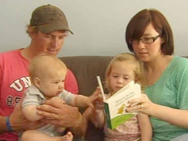 Μια φωτογραφία στο Facebook έσωσε τη ζωή ενός βρέφους