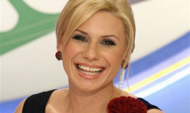 Δείτε την Κατερίνα Καραβάτου σε ηλικία πέντε ετών