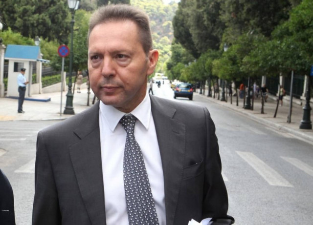 Συνάντηση Στουρνάρα με τον υπουργό Άμυνας του Βελγίου