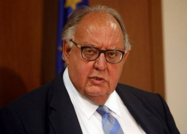 Πάγκαλος: Σε ποιο συμπόσιο να πάω; Στους αποτυχημένους;