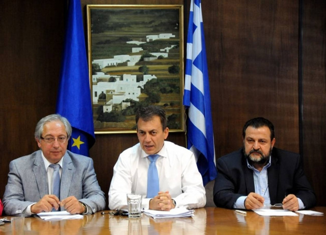 Βρούτσης: Βαριές ποινές για αδήλωτους εργαζόμενους