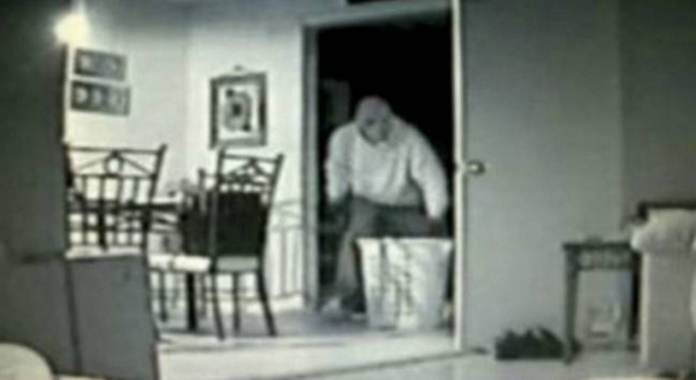 ΣΟΚ: Μιλούσε με τη φίλη του στο Skype όταν ξαφνικά είδε...