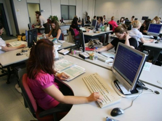 Σήμερα «κληρώνει» για 2000 διαθέσιμους