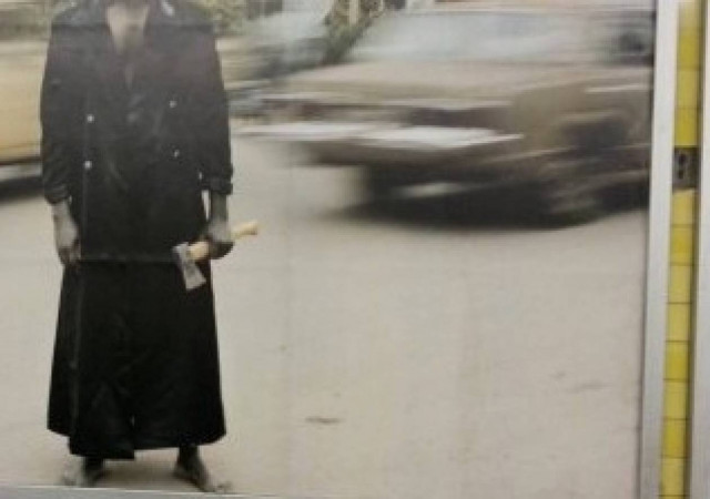 Μετά απ΄αυτήν την αφίσα στο μετρό πώς να μην έχεις εφιάλτες;