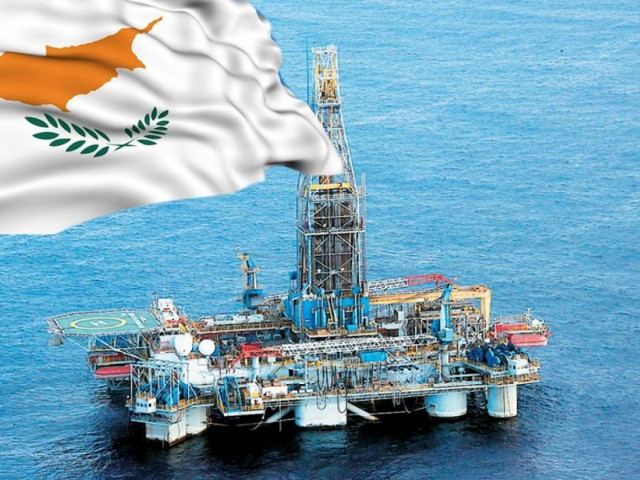 Κύπρος: Άναψε η φλόγα στο οικόπεδο 12