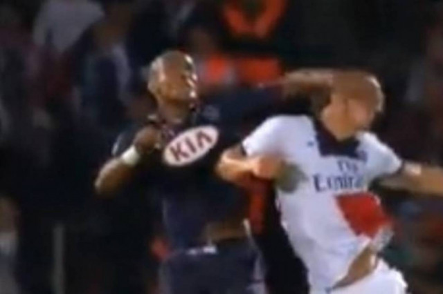 Πήγε να βγάλει το… μάτι του Ιμπραΐμοβιτς! (video)