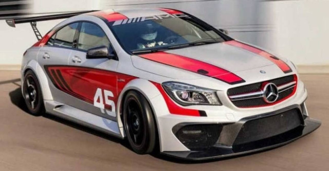 MERCEDES CLA 45 AMG RACING