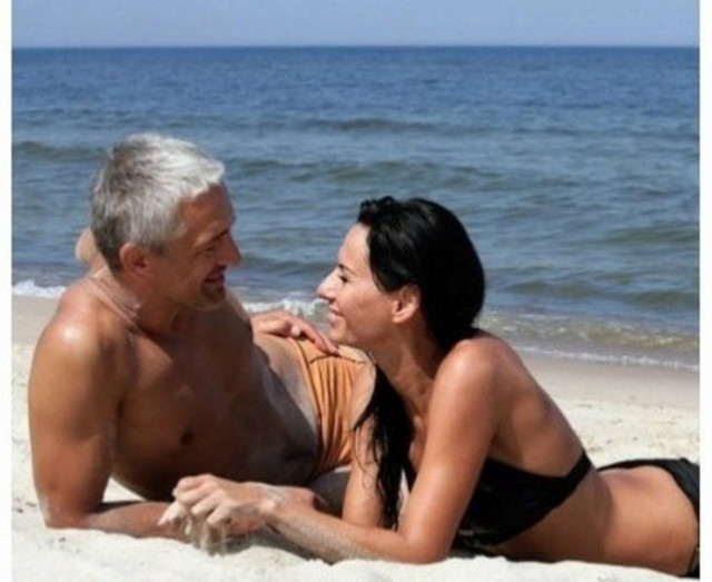 Δείτε τα οφέλη του sex με έναν μεγαλύτερο άνδρα