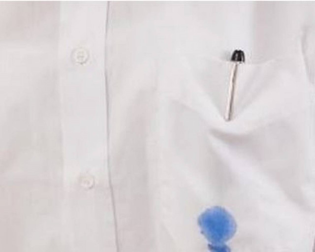 Πως να εξαφανίσετε τους λεκέδες από μελάνι