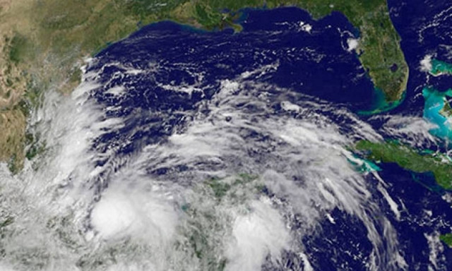 Νεκρούς και καταστροφές αφήνει στο πέρασμά της η κακοκαιρία στο Μεξικό