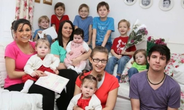 Έχουν 12 παιδιά και δεν δέχονται βοήθεια από το κράτος