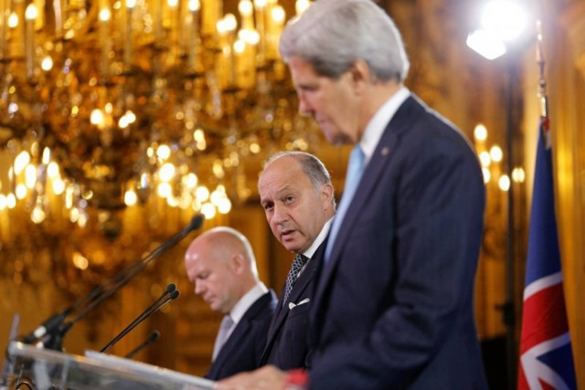 ΗΠΑ, Γαλλία, Βρετανία απειλούν με «σοβαρές συνέπειες» τη Συρία