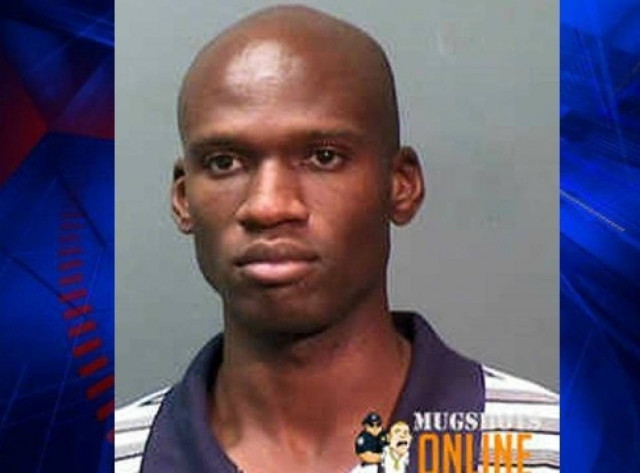 Στο Πολεμικό Ναυτικό των ΗΠΑ δούλευε ο μακελάρης του Νέιβι Γιάρντ