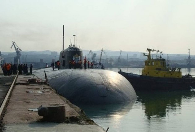 Στις φλόγες ρωσικό πυρηνοκίνητο υποβρύχιο
