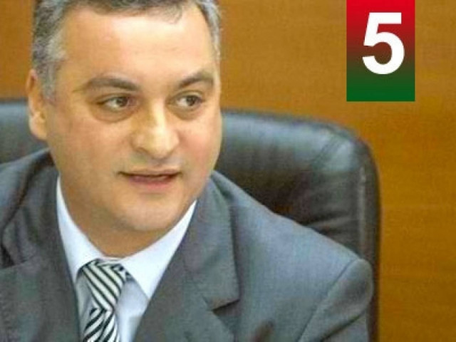 «Τη βουλευτική μου έδρα και την προεδρία σας τη βάζουμε στοίχημα;»