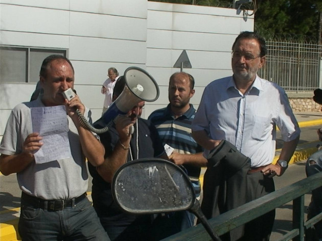 Στο πλευρό των εργαζομένων στα Ναυπηγεία ο Λαφαζάνης (pics)