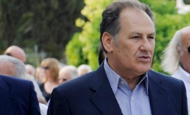 Λαλιώτης: Ασχολούμαι με τον κήπο μου