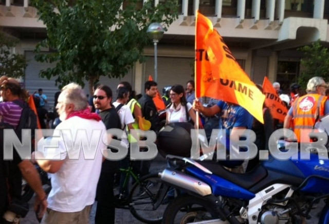 Συγκέντρωση διαμαρτυρίας της ΟΛΜΕ (pics-vid)