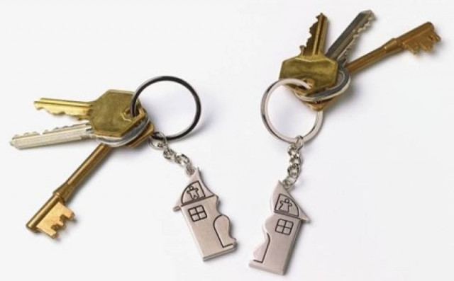 Δεν υπάρχει: Πήραν διαζύγιο και το δικαστήριο τους διέταξε να...