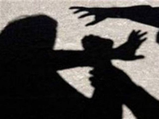 Τρόμος στην Αμαλιάδα: Άνδρας στήνει καρτέρι σε γυναίκες