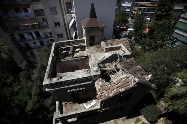 Πουλήθηκε ο «πύργος» Φαλήρου από το ΤΑΙΠΕΔ μέσω διαδικτύου