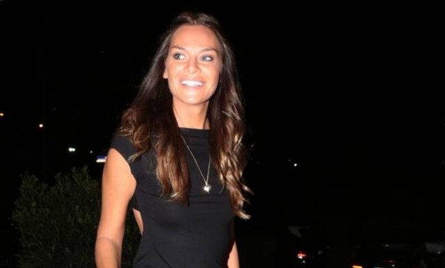 Ξεχάστε την Υ. Μπόσνιακ... βαπτίστηκε και πλέον είναι η Μαρία-Νεφέλη