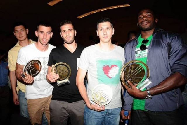 Στον Παναθηναϊκό δεν χάνουνε το… δάσος