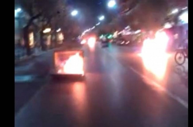 Σκηνικό πολέμου στη Θεσσαλονίκη: Οδοφράγματα και πετροπόλεμος